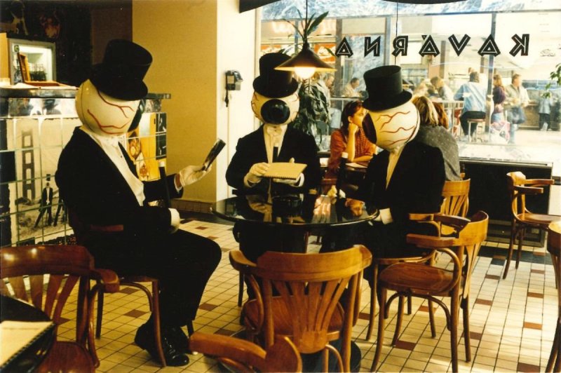 The Residents v kavárně Divadla Archa, 1995