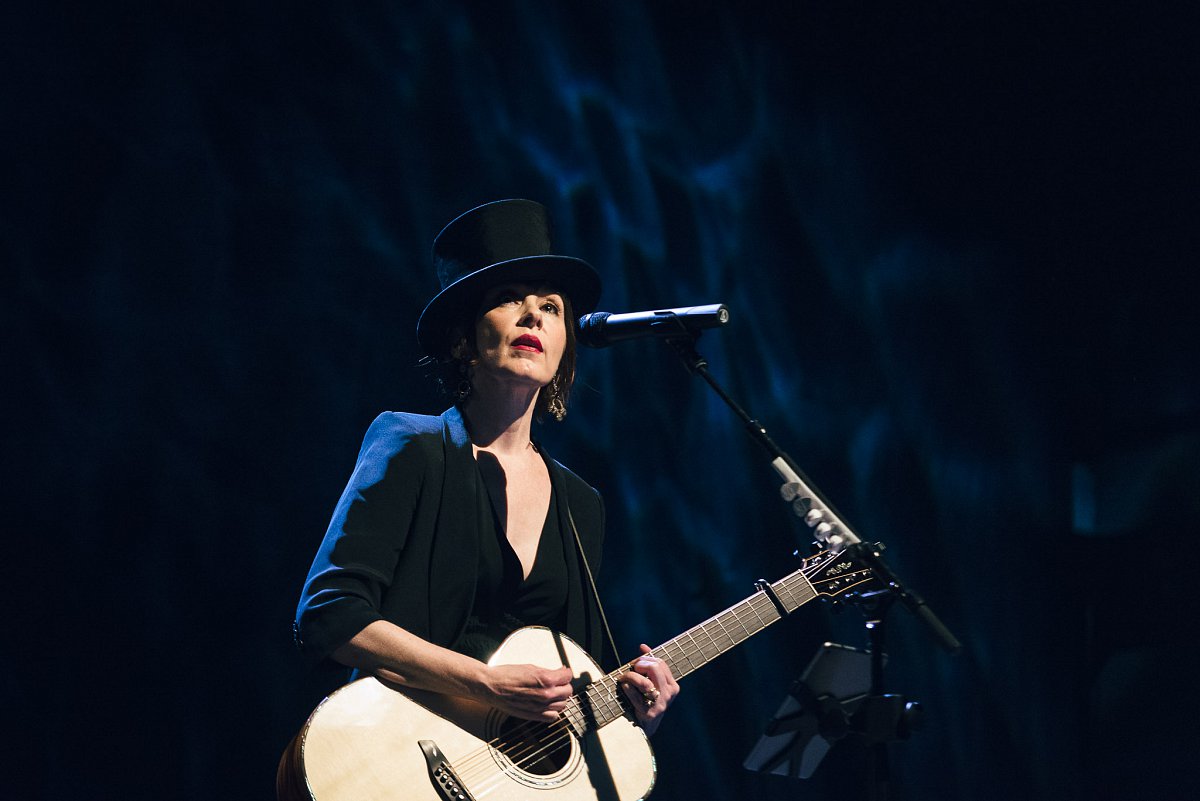 Suzanne Vega | Divadlo Archa | 14.6.2017