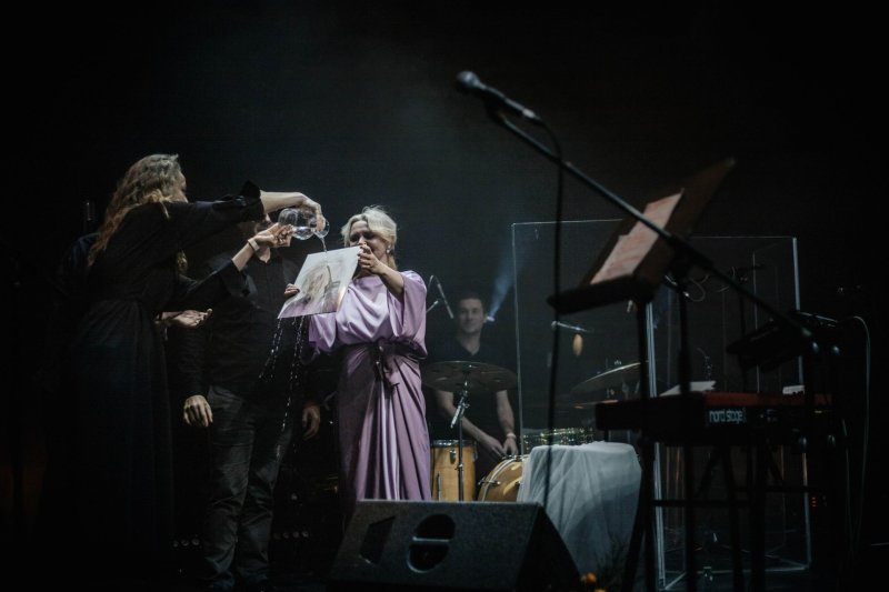 Beata Hlavenková – křest alba Žijutě