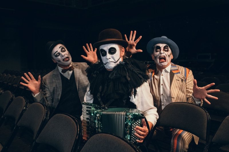 The Tiger Lillies